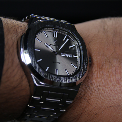 Deluxe King® Watch