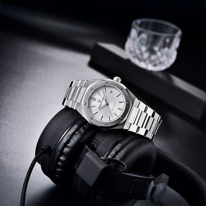 Design Vault Silver